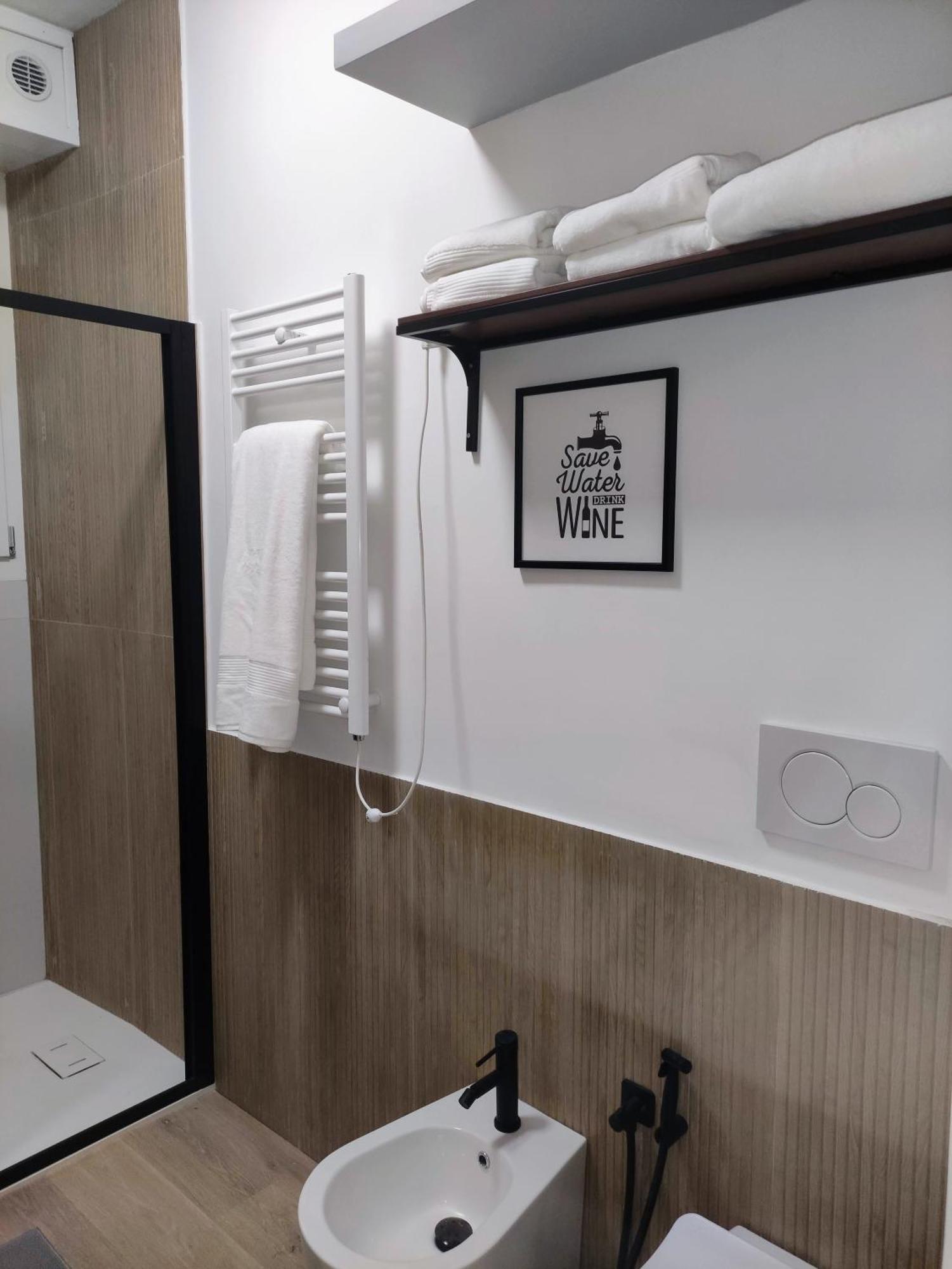 Metro Mirti Rome Suite Екстериор снимка